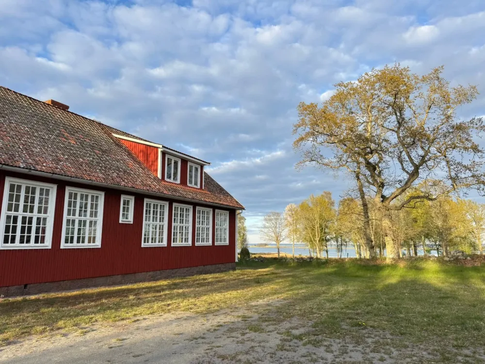 Bakluckeloppis vid Sibbaboda gamla skola