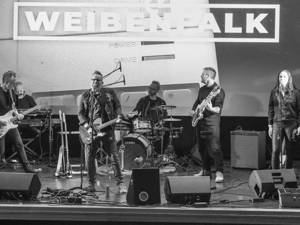 WEIBENFALK - Live Karlskrona Musteri