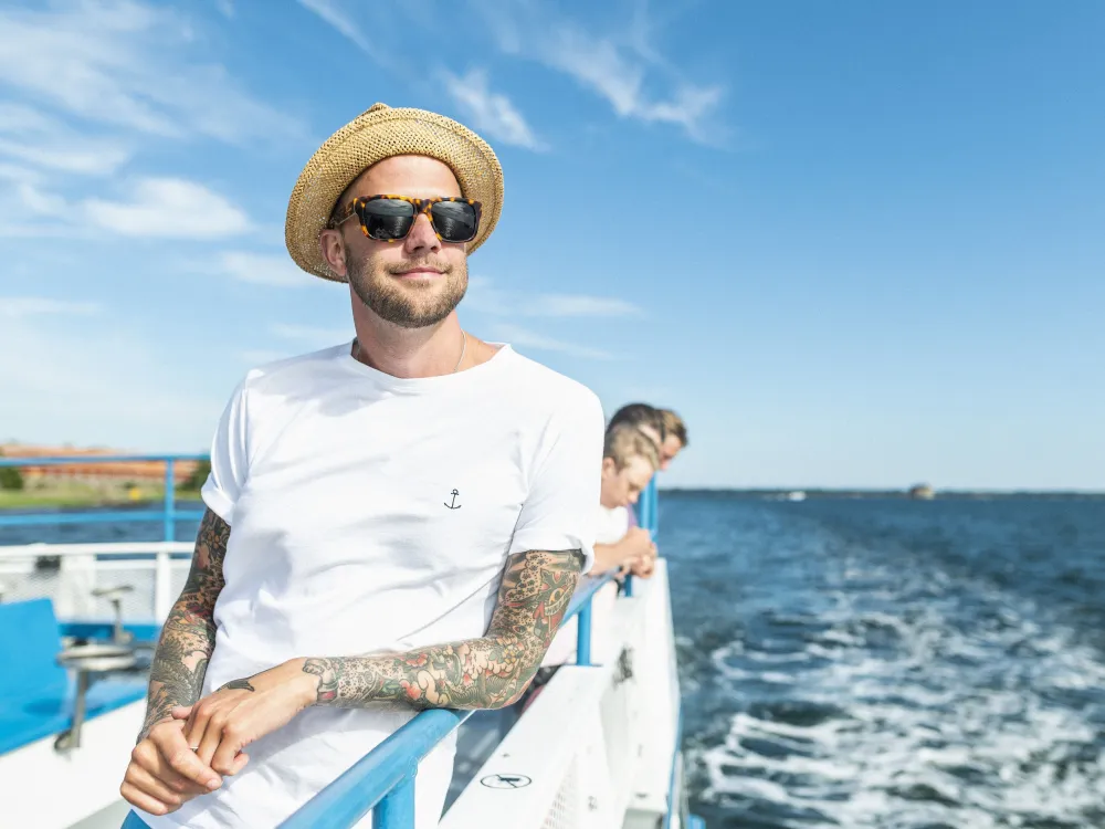 Boat - The Hasslö commute