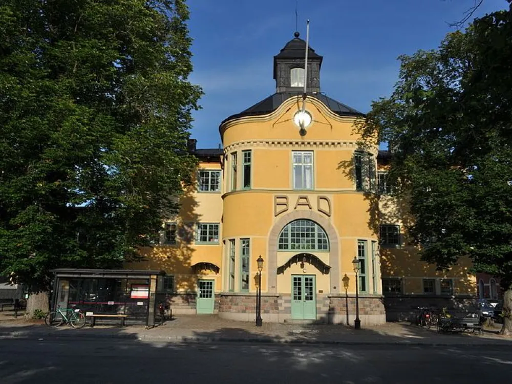 Varmbadhuset_Karlskrona.JPG