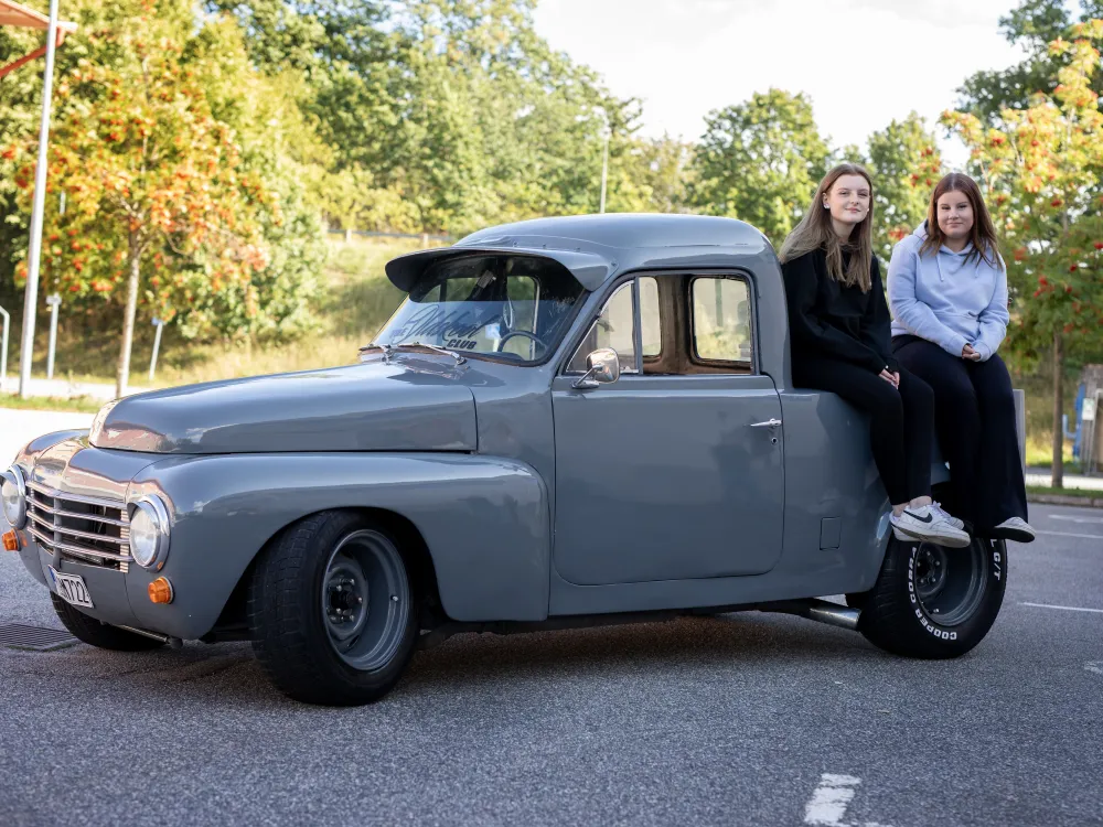 EXHIBITION - LOVED AND HATED A-TRACTOR