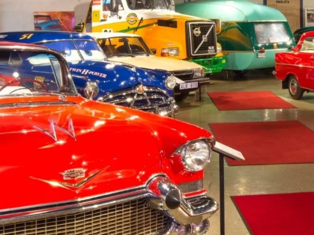 Påsköppet på bil- och porslinsmuseet