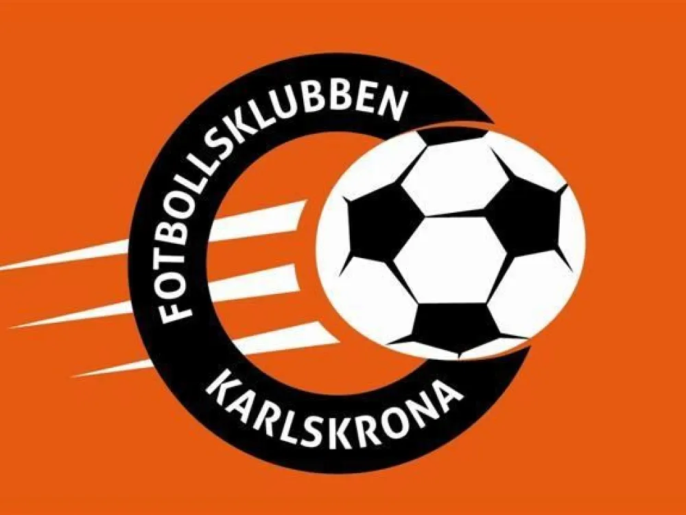Fotboll - FK Karlskrona möter Sölvesborgs GIF