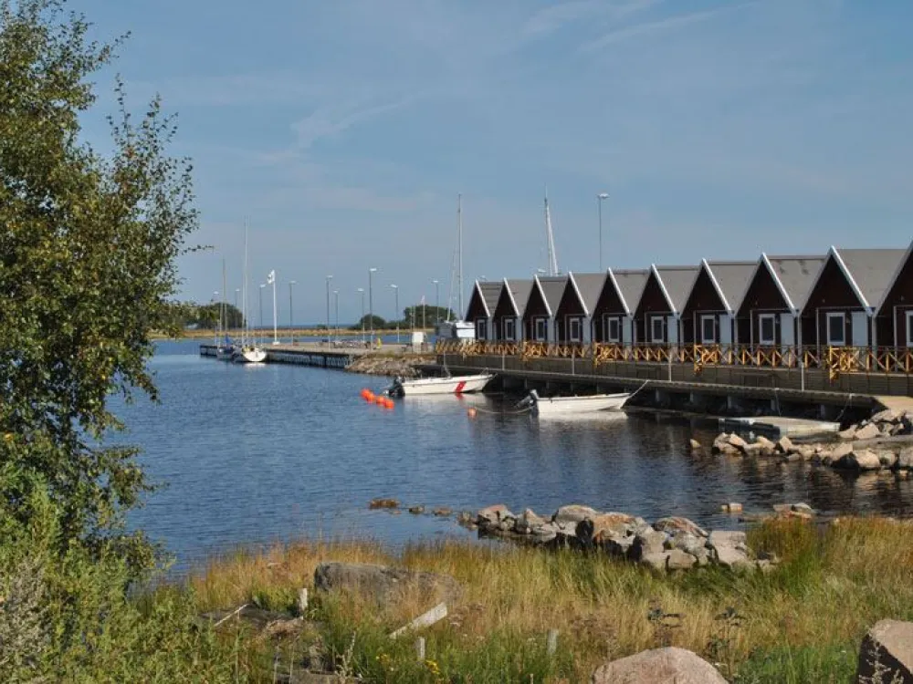 Sandhamn-marine-stugor_hamn