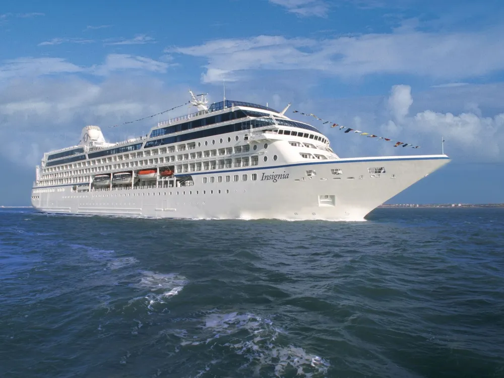 Oceania Insignia - Cruise Visit June 16