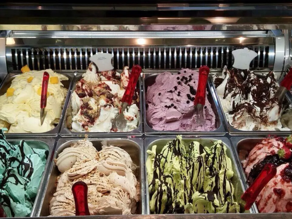 Gelato glass
