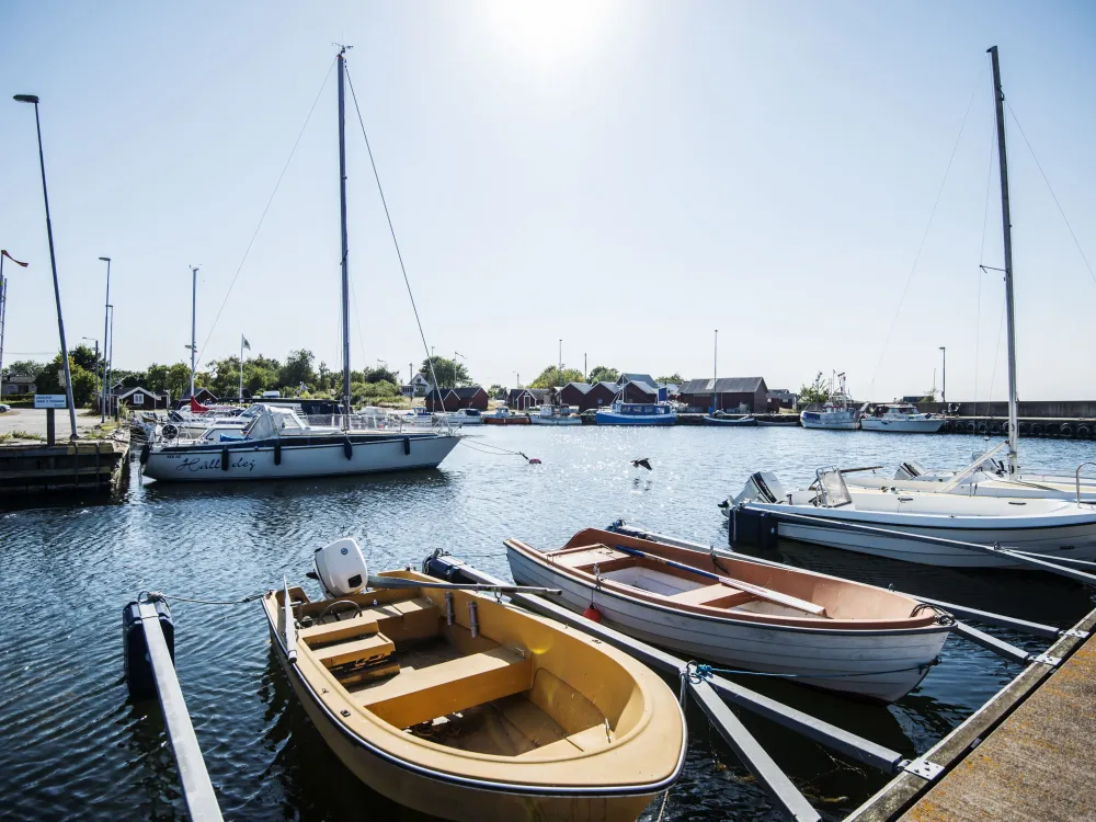 Hallarna gästhamn hasslö
